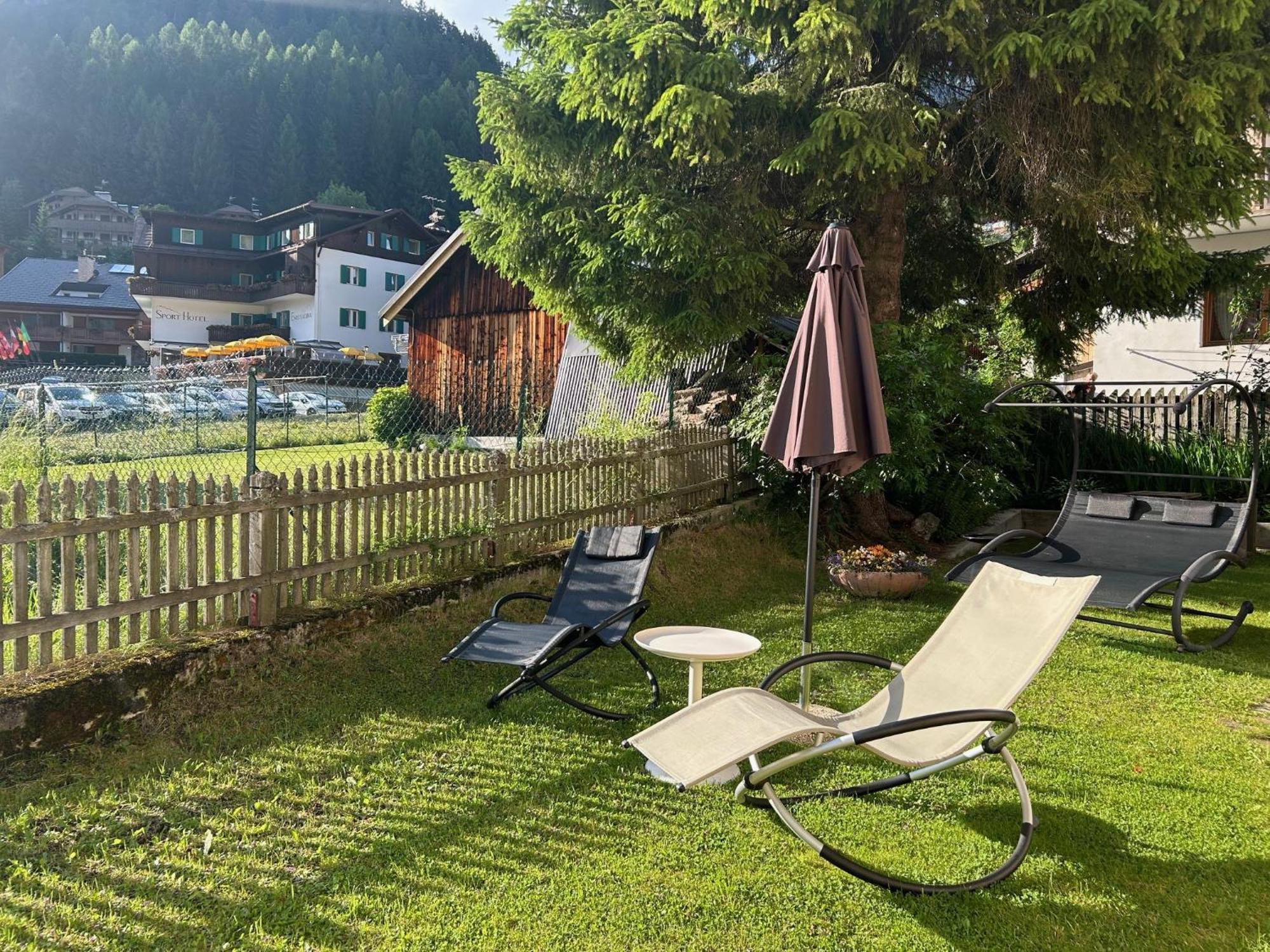 Villa Kofler Wonderland Resort Campitello di Fassa Exterior foto
